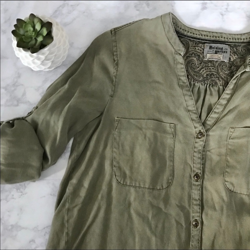 Anthropologie Holding Horses Button Down